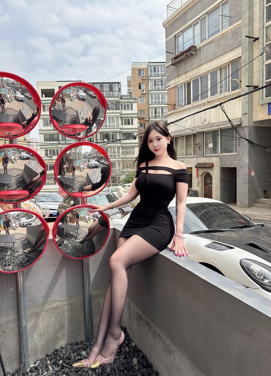 
奶糖白大兔，我无法把她想太坏因为她只是想要爱
-纯欲Mvp
-第3
张图片