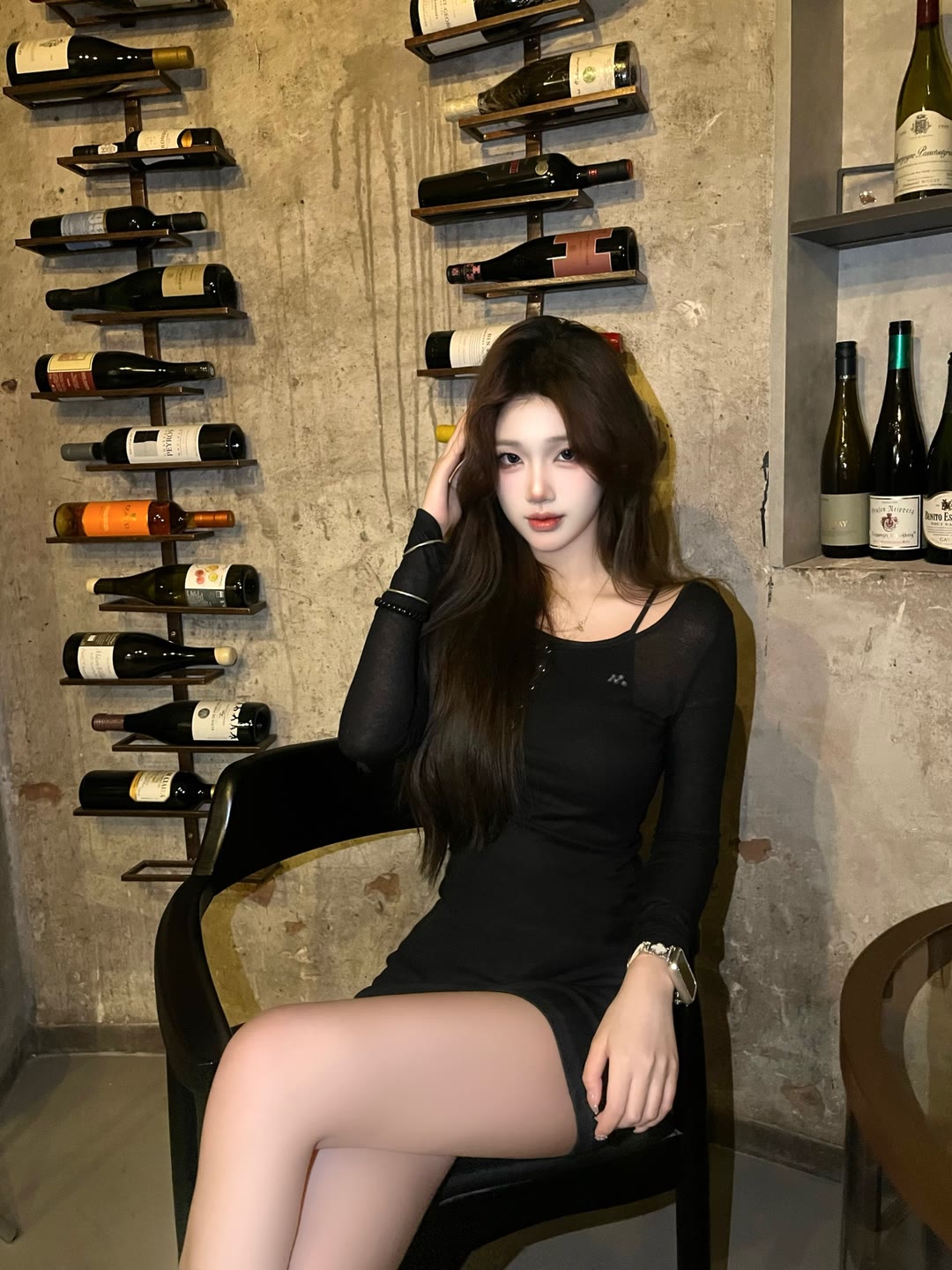 
-芮芮-，祝我们成为很会赚钱并且超级漂亮的女性
-纯欲Mvp
-第3
张图片