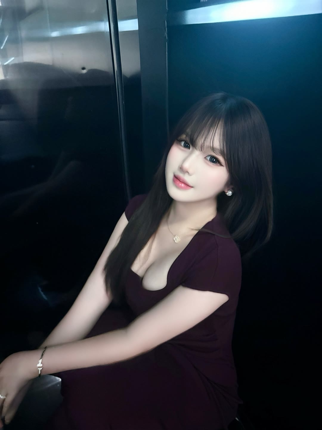 
Hann,你真的想太多了根本没有人恨你也没有人爱你所有人都懒得理你
-纯欲Mvp
-第3
张图片