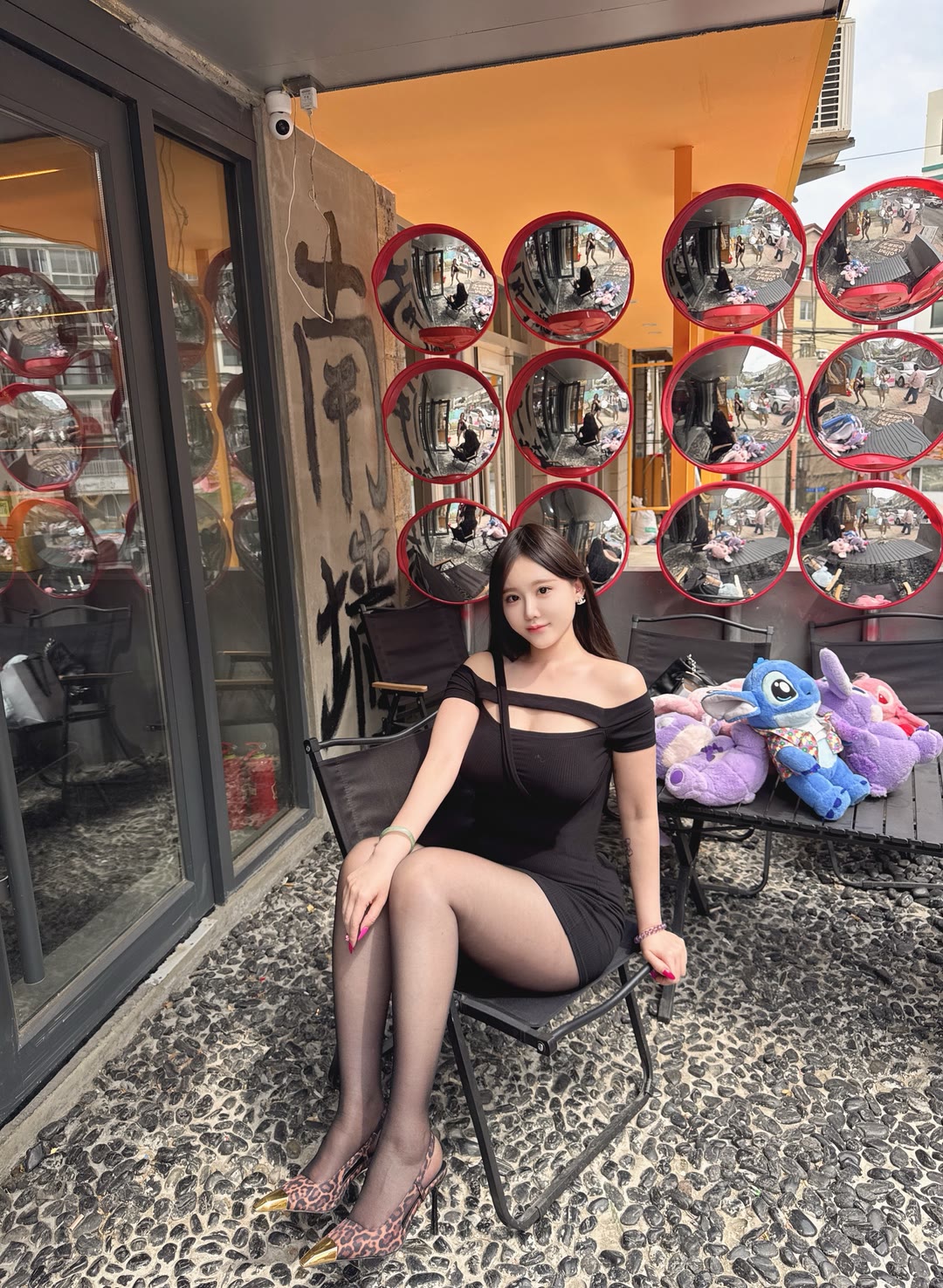 
奶糖白大兔，我无法把她想太坏因为她只是想要爱
-纯欲Mvp
-第2
张图片