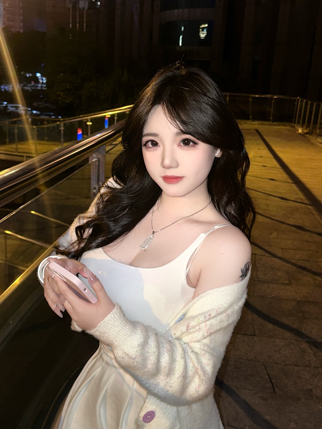 
Umi，抱歉给男人名分的事我做不到
-纯欲Mvp
-第3
张图片