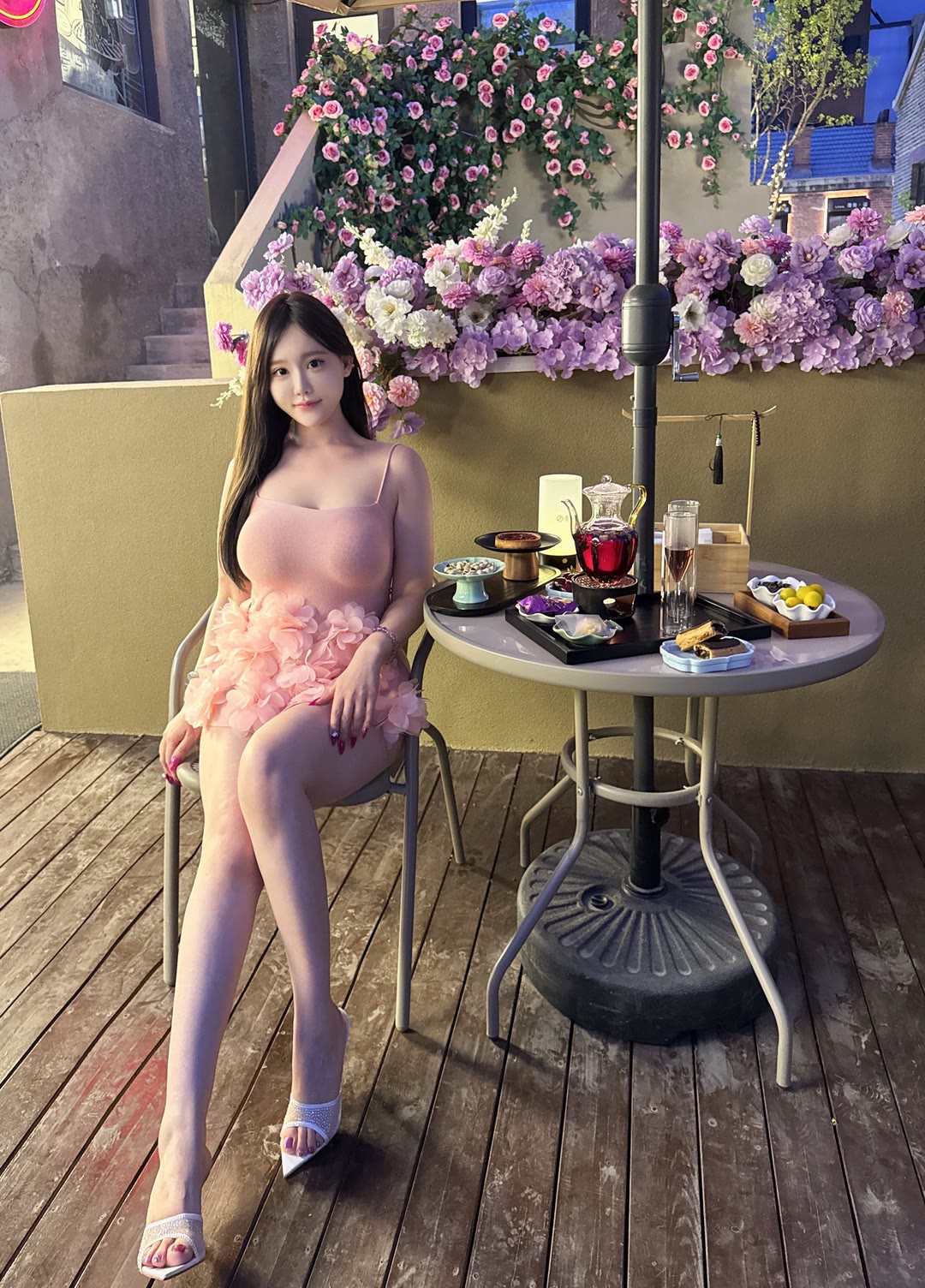 
奶糖白大兔，那便与他相识做他爱人亦做他朋友
-纯欲Mvp
-第3
张图片